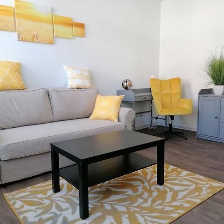 Cozy City Apartment Senftenberg Exterior photo